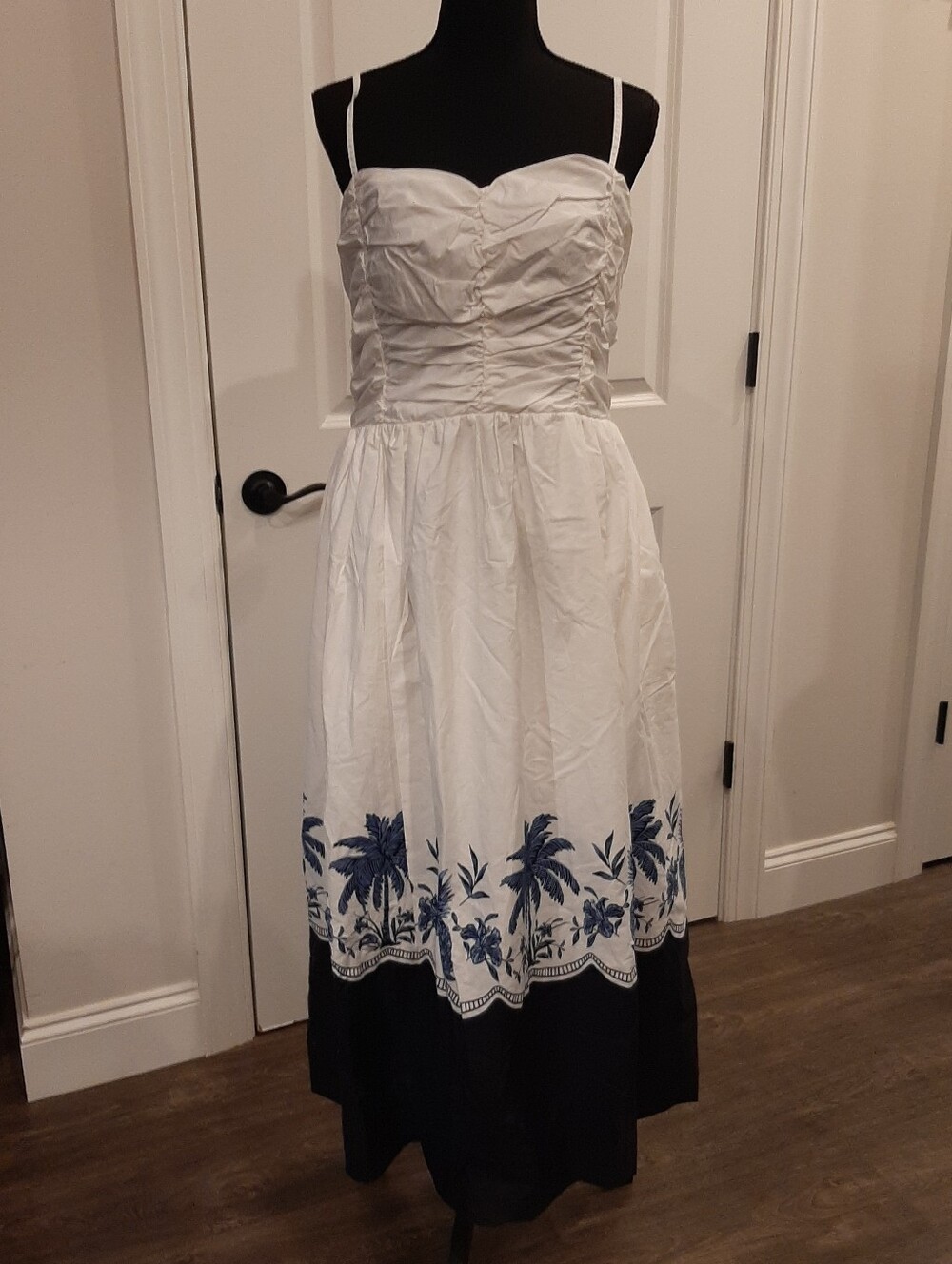 Free Assembly Ruched Midi Dress Tropical Palm Print Navy White L 12-14 NWT